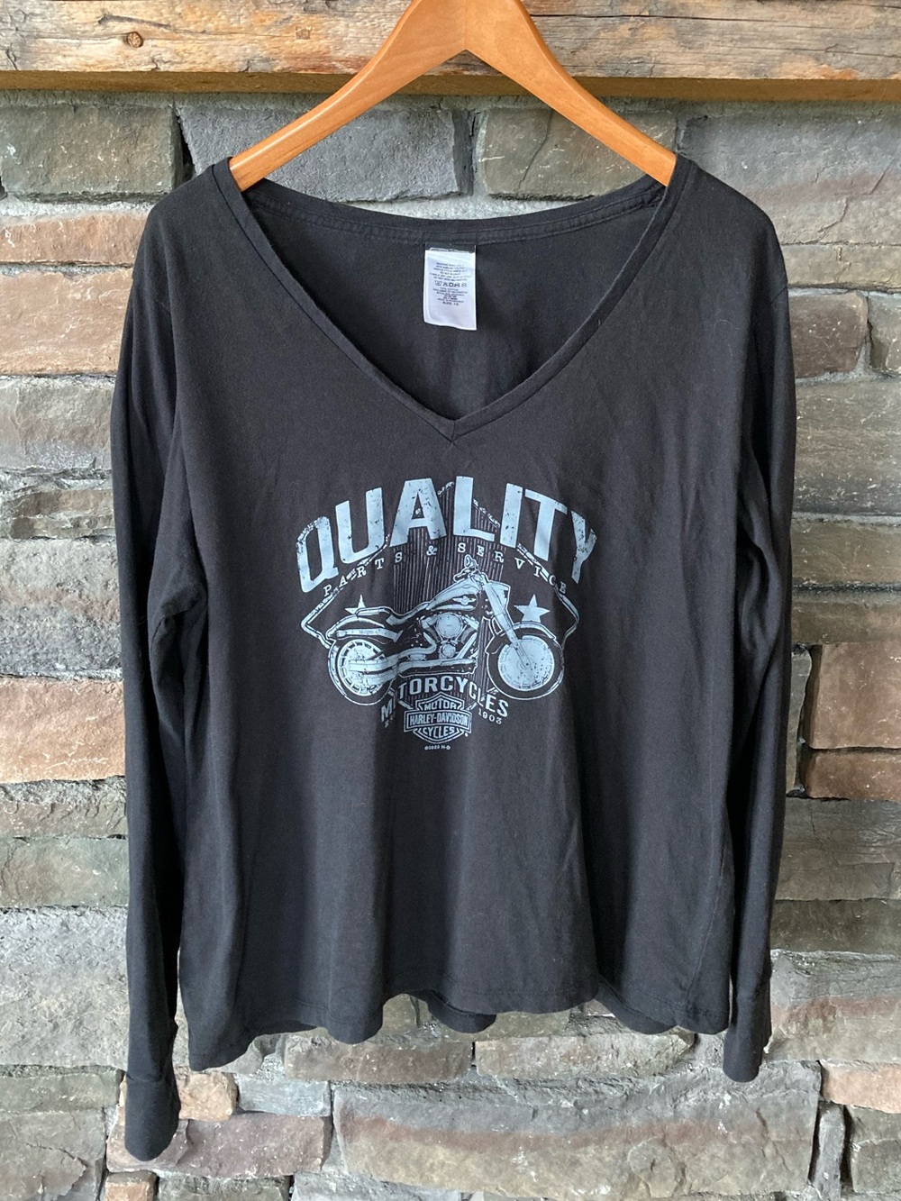 Harley Davidson Long Sleeve T-Shirt Oconomowoc Wisconsin